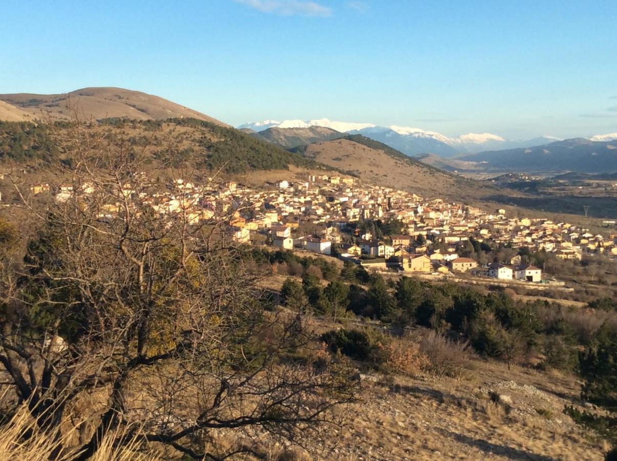 Da Sciuri Case Vacanza Barisciano Exterior foto